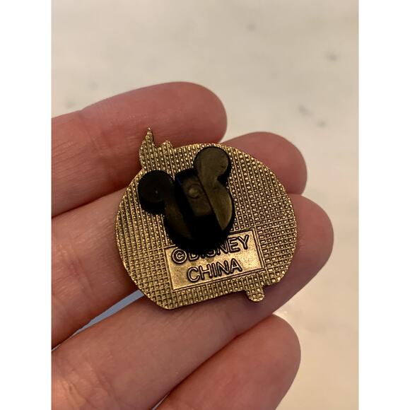 Disney Vintage Peter Pan Scolding Tinker Bell Trading Pin - Picture 2 of 2